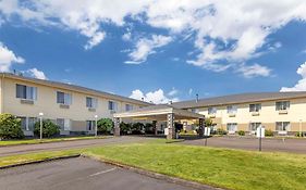 Comfort Inn Vancouver Mall 3*